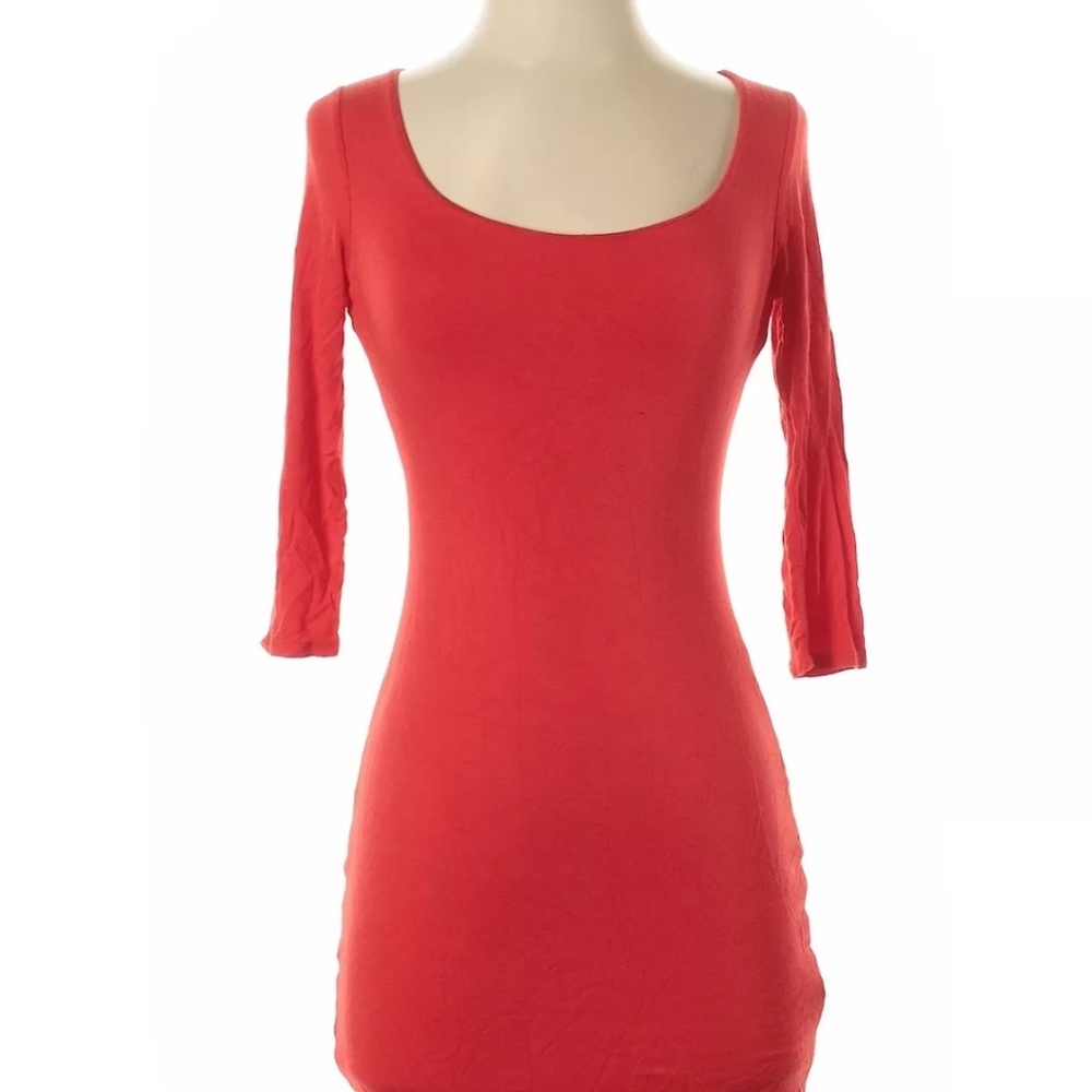 Soprano Red dress